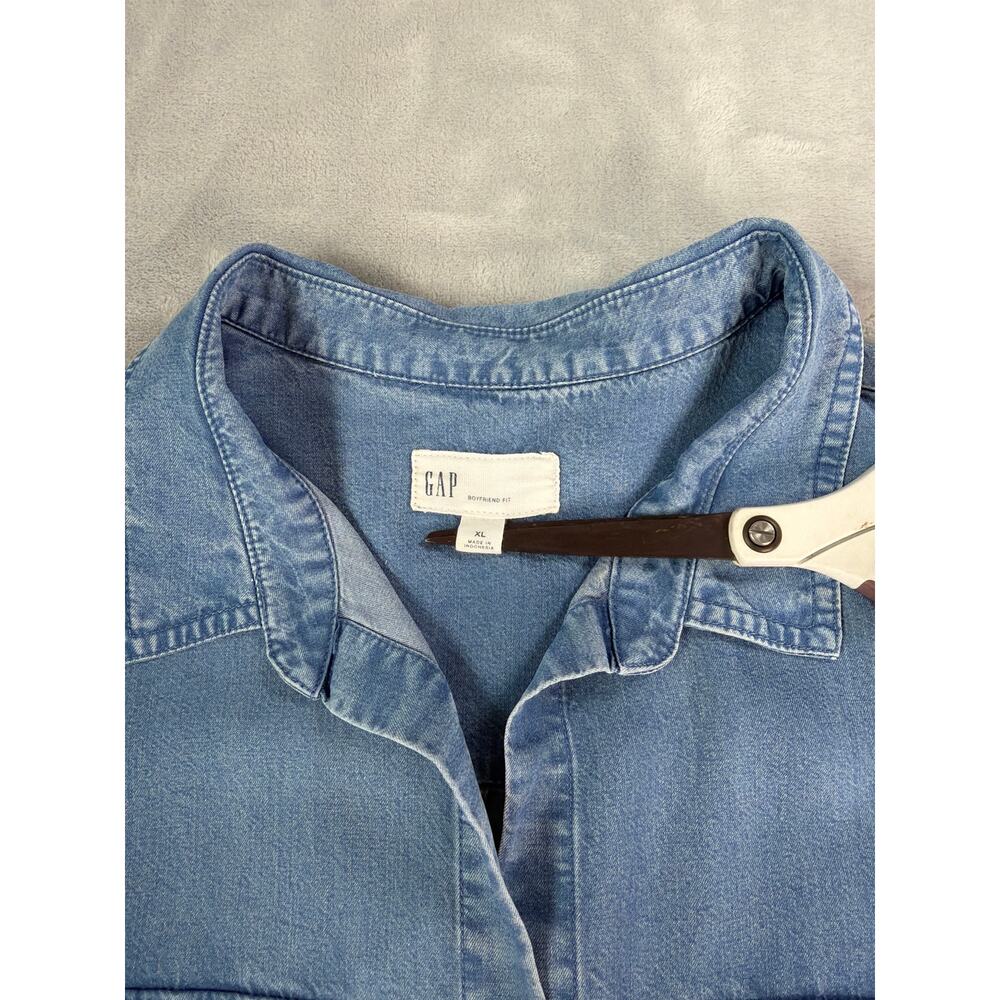 Gap Tencel Denim Utility Boyfriend Shirt Light Indigo Women's XL Double Pocket - Picture 2 of 12